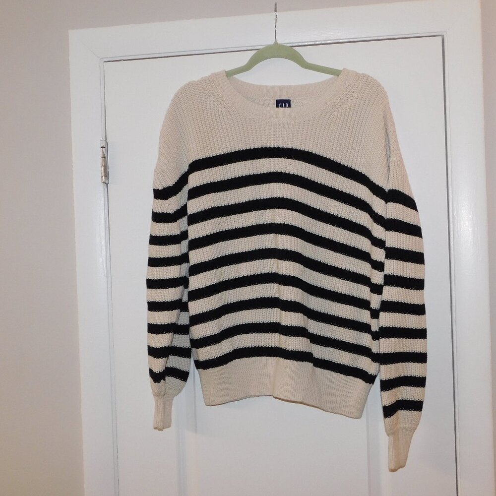 Striped Black and Cream Sweater XL Tall